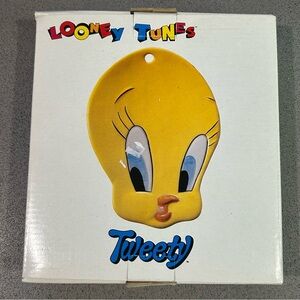 Vintage NEW 1993 Looney Tunes Tweety Bird Trivet 90s Kitchen Decor in Box